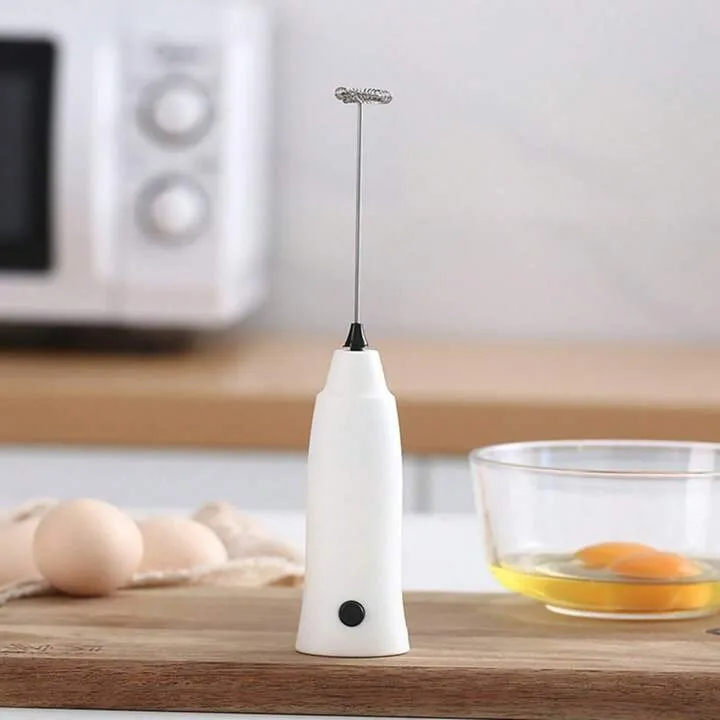 1pcs Milk Frother Handheld Mixer Foamer Coffee Maker Egg Beater Cappuccino Stirrer Mini Portable Blender Kitchen Whisk Tool - White color Coffee mixer